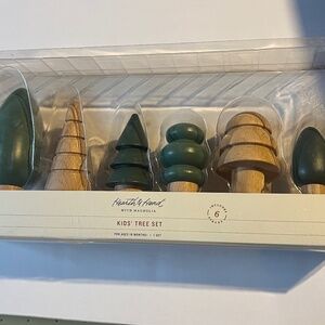Hearth & Hand Magnolia Kids’ tree set 6 wooden trees toys new